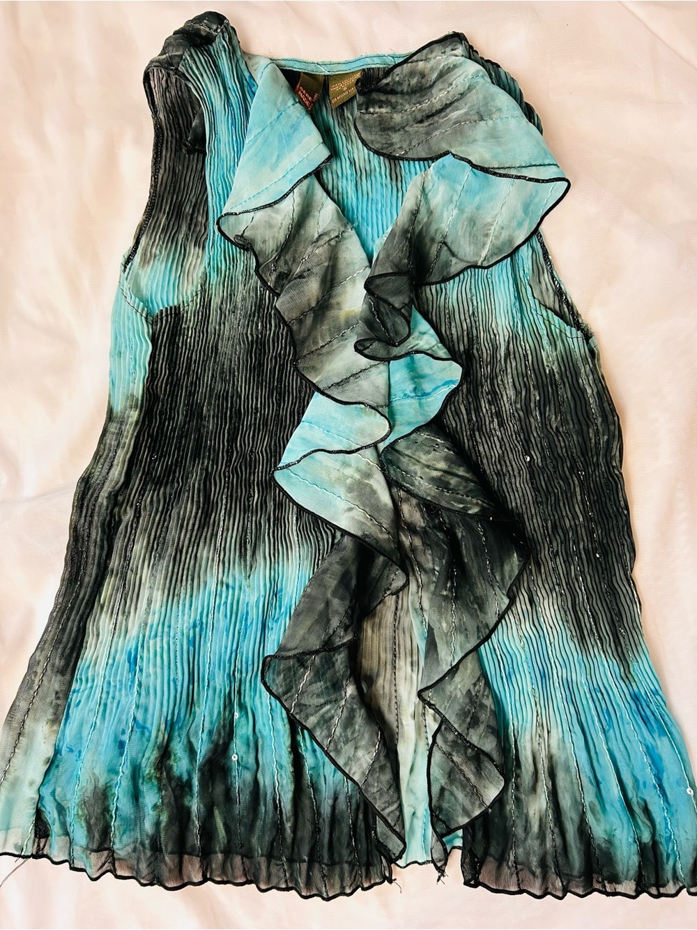 Ruffled Sleeveless Pleated Blouse in Aqua and Black